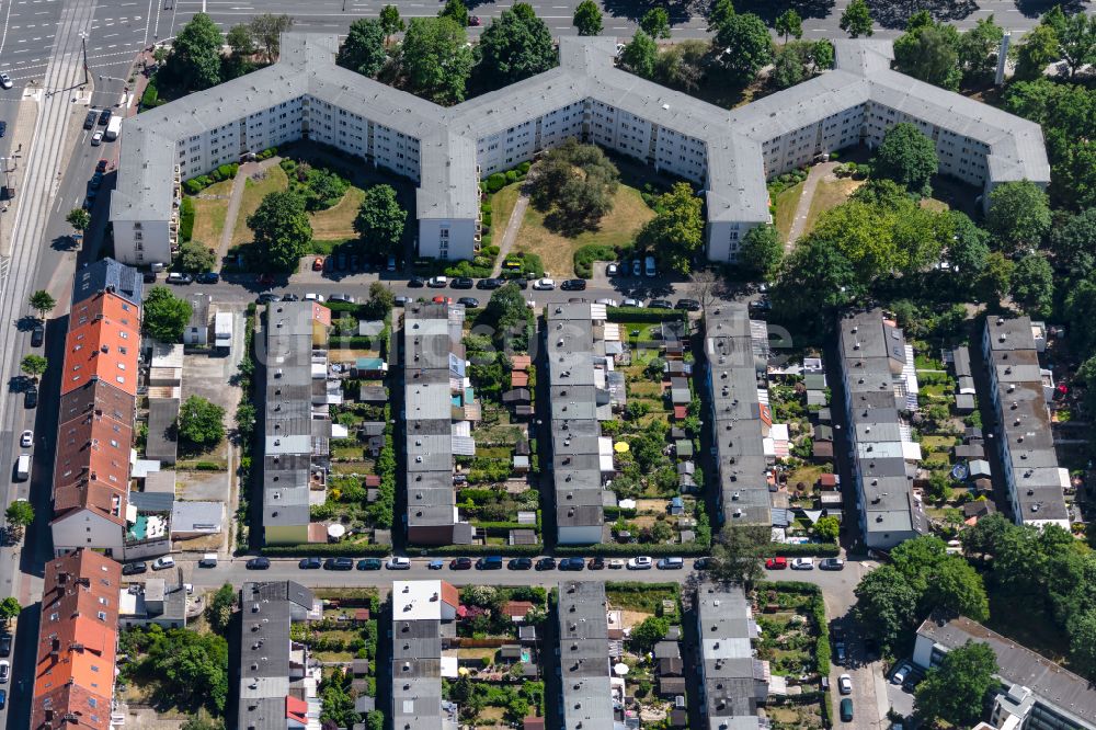 Luftaufnahme Bremen - Wohngebiet der Mehrfamilienhaussiedlung an der Hansestraße und an der Johann-Bornemacher-Straße im Stadtteil Westend in Bremen, Deutschland