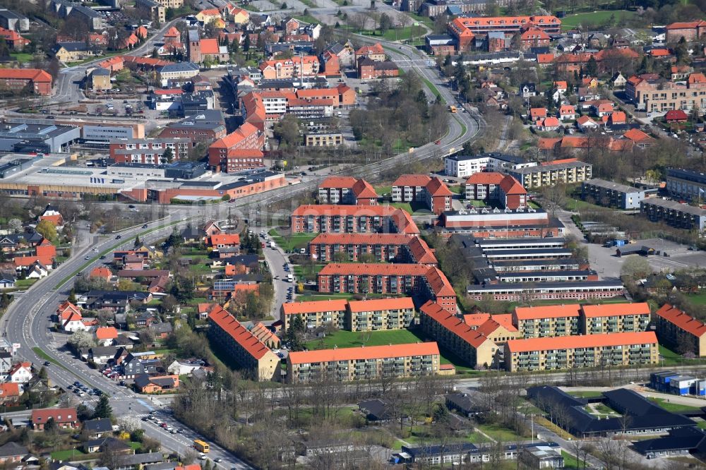 Luftbild Ballerup - Wohngebiet einer Mehrfamilienhaussiedlung Hold-an Vej in Ballerup in Region Hovedstaden, Dänemark