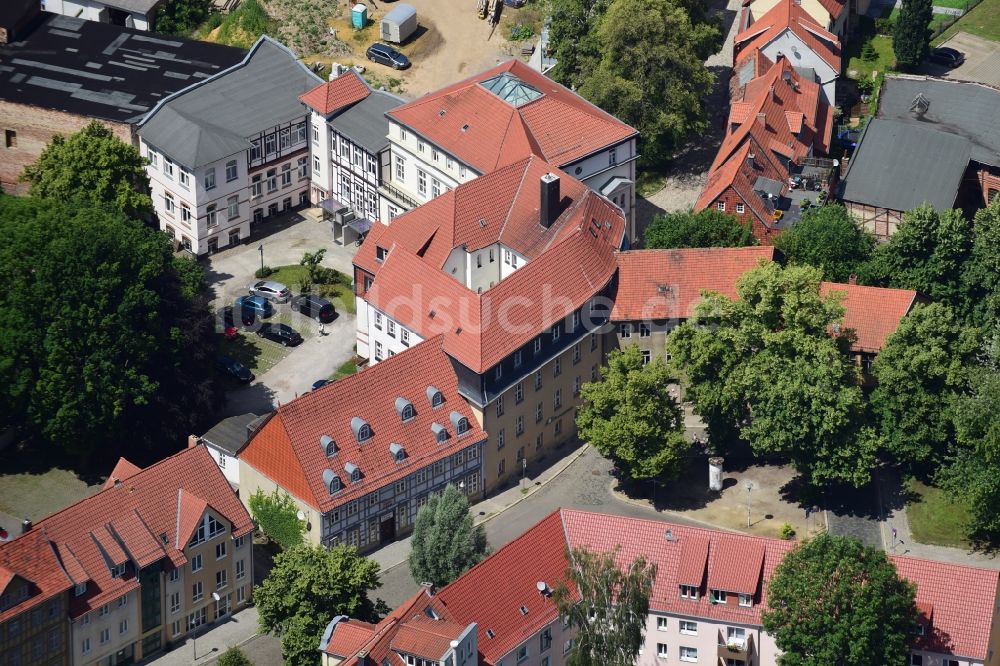 Luftaufnahme Halberstadt - Wohngebiet einer Mehrfamilienhaussiedlung Judenstraße - Abtshof - Bödcherstraße - Bakenstraße in Halberstadt im Bundesland Sachsen-Anhalt