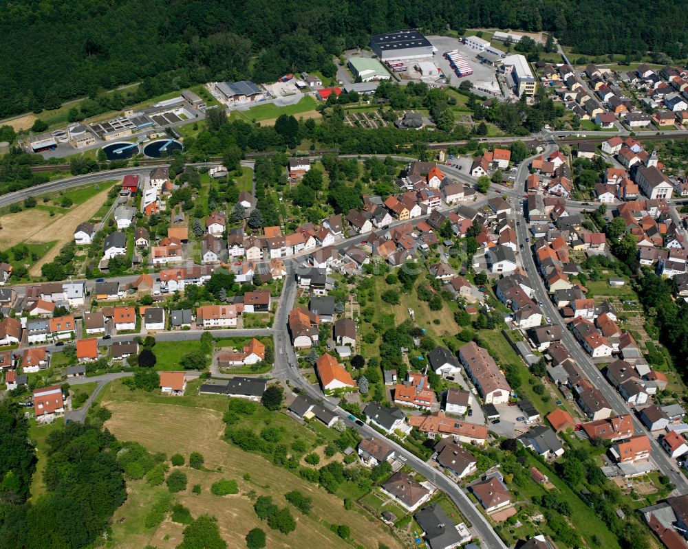 Luftbild Kleinsteinbach - Wohngebiet der Mehrfamilienhaussiedlung in Kleinsteinbach im Bundesland Baden-Württemberg, Deutschland