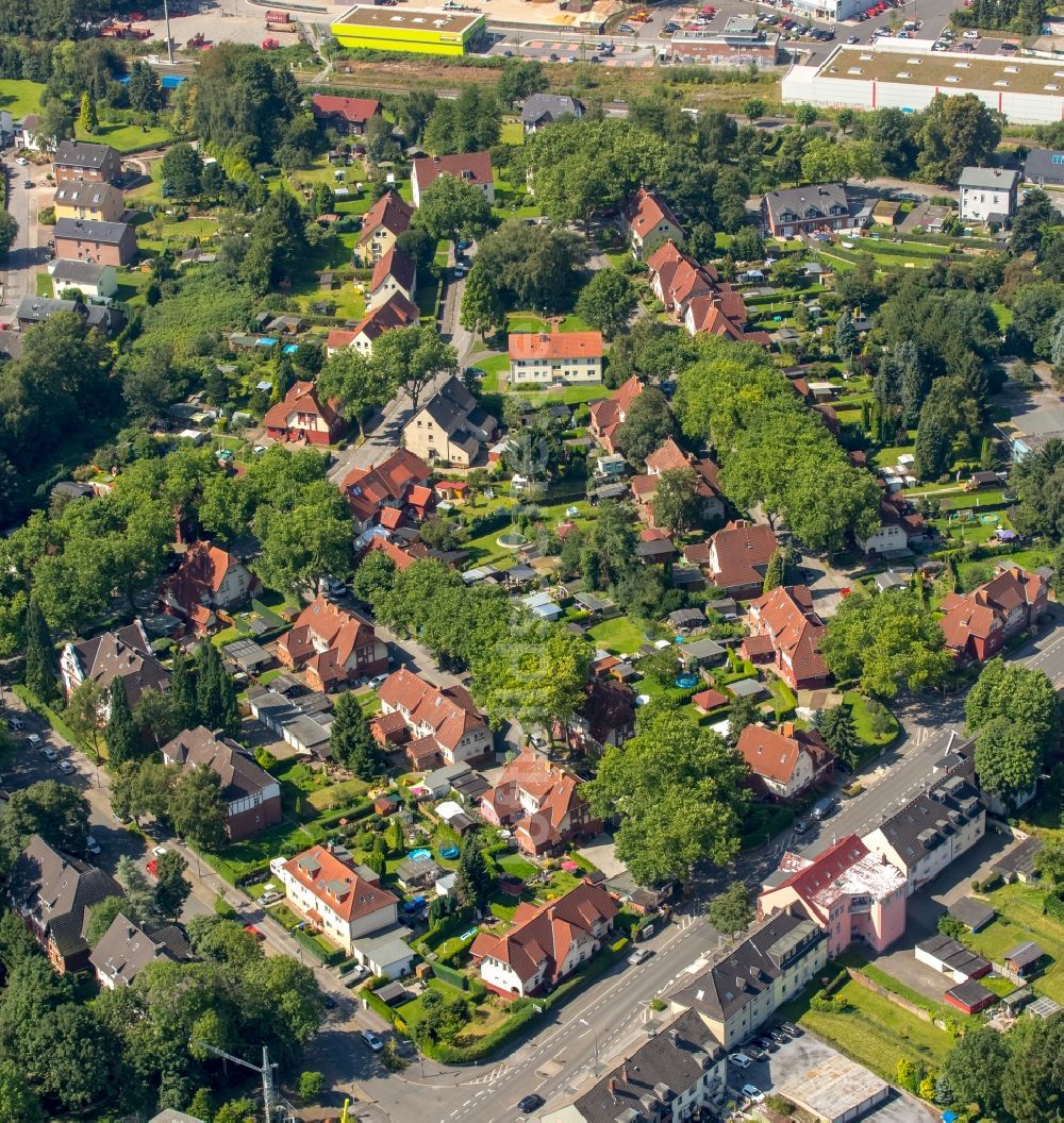 Dortmund von oben - Wohngebiet einer Mehrfamilienhaussiedlung Kolonie Landwehr in Dortmund im Bundesland Nordrhein-Westfalen