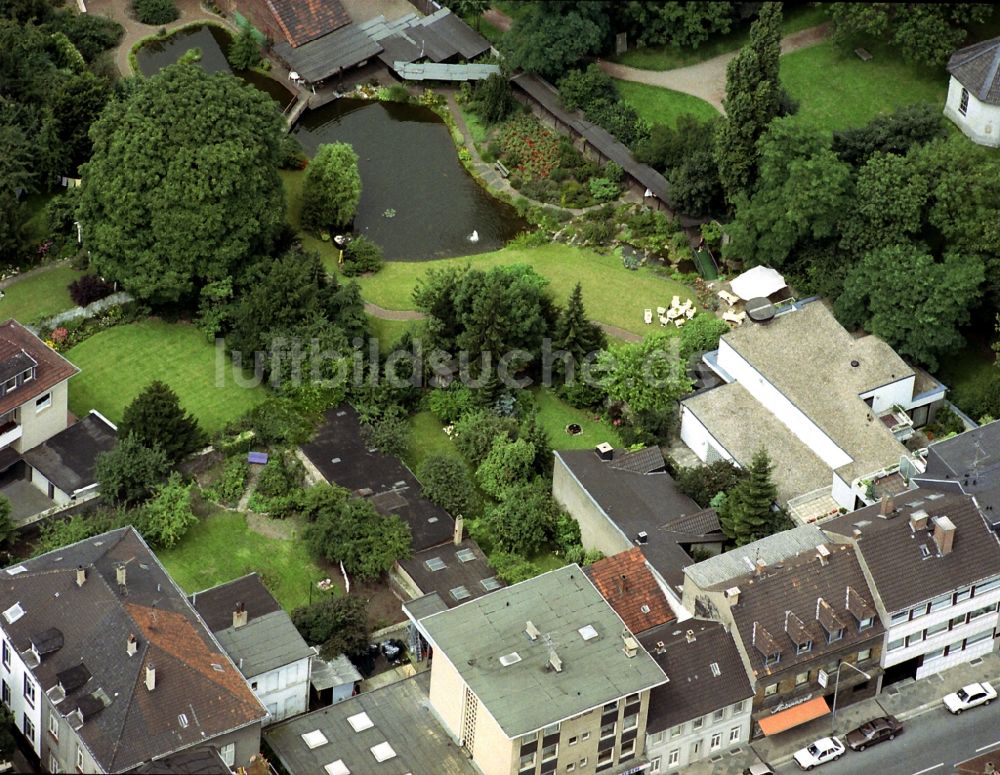 Luftaufnahme Moers - Wohngebiet einer Mehrfamilienhaussiedlung Mühlenstraße - Rheinberger Straße in Moers im Bundesland Nordrhein-Westfalen