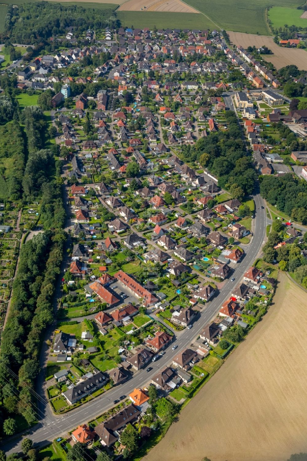 Luftbild Hamm - Wohngebiet der Mehrfamilienhaussiedlung Neue Kolonie Heessen in Hamm im Bundesland Nordrhein-Westfalen