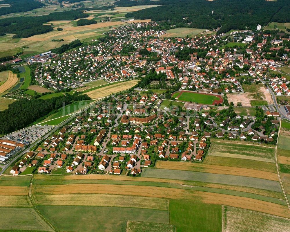 Neuendettelsau von oben - Wohngebiet der Mehrfamilienhaussiedlung in Neuendettelsau im Bundesland Bayern, Deutschland