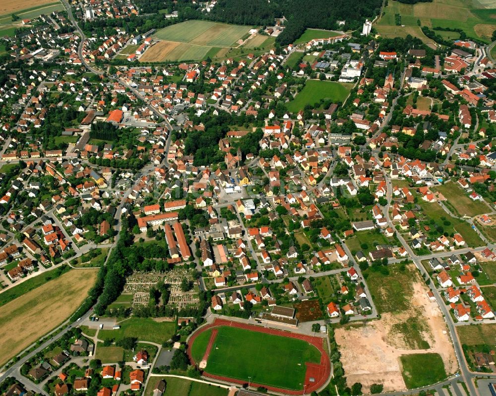 Neuendettelsau aus der Vogelperspektive: Wohngebiet der Mehrfamilienhaussiedlung in Neuendettelsau im Bundesland Bayern, Deutschland