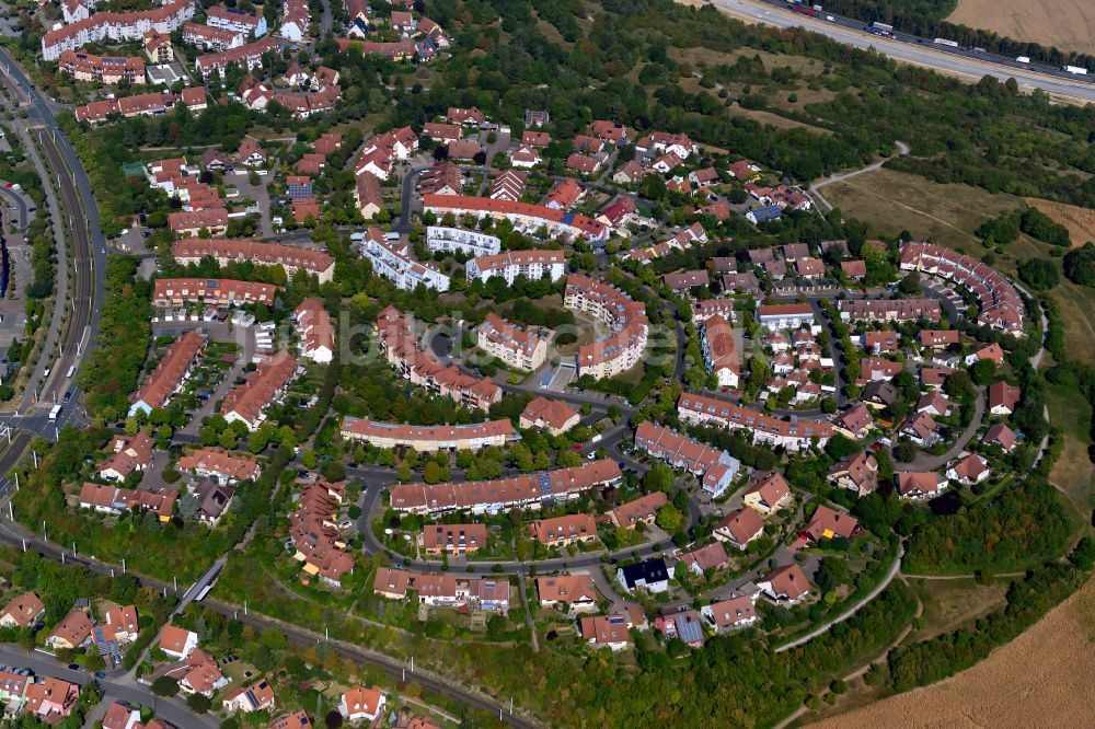 Würzburg von oben - Wohngebiet der Mehrfamilienhaussiedlung im Ortsteil Heuchelhof in Würzburg im Bundesland Bayern, Deutschland