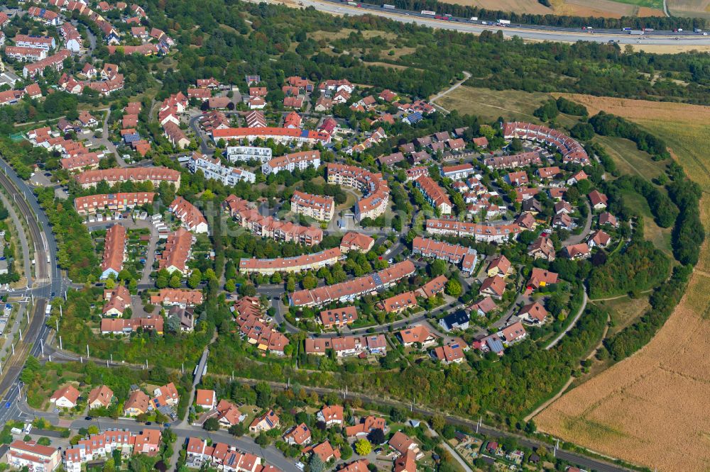 Würzburg aus der Vogelperspektive: Wohngebiet der Mehrfamilienhaussiedlung im Ortsteil Heuchelhof in Würzburg im Bundesland Bayern, Deutschland