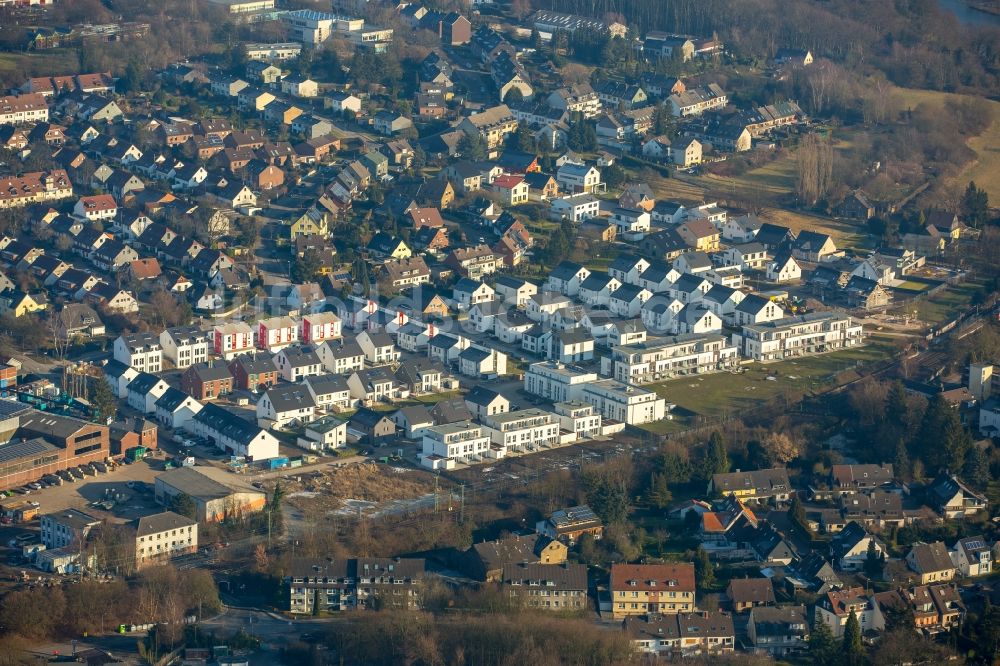 Essen von oben - Wohngebiet einer Mehrfamilienhaussiedlung im Ortsteil Horst in Essen im Bundesland Nordrhein-Westfalen