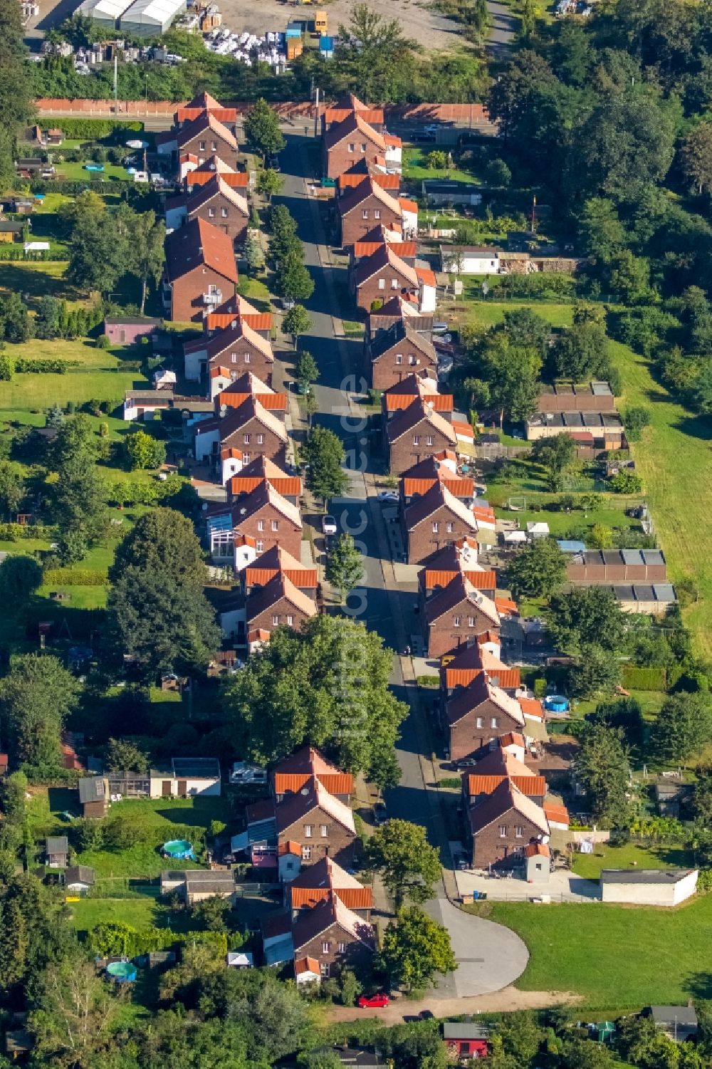 Luftbild Essen - Wohngebiet einer Mehrfamilienhaussiedlung Ottekampshof in Essen im Bundesland Nordrhein-Westfalen