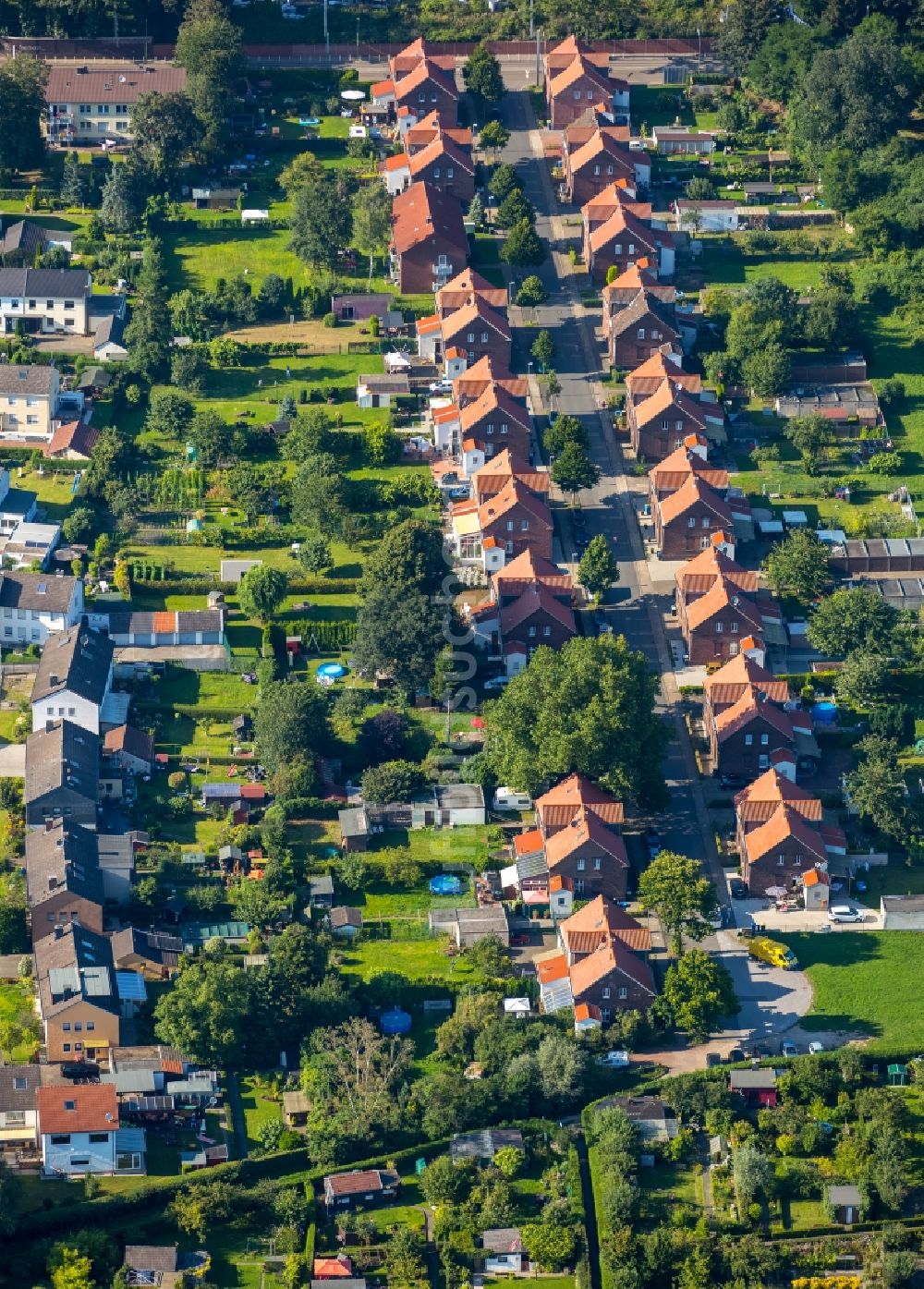 Luftbild Essen - Wohngebiet einer Mehrfamilienhaussiedlung Ottekampshof in Essen im Bundesland Nordrhein-Westfalen