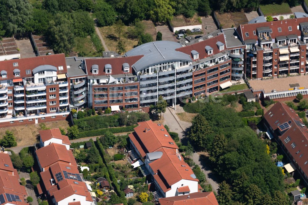 Bremen von oben - Wohngebiet der Mehrfamilienhaussiedlung an der Ricarda-Huch-Straße in Bremen, Deutschland