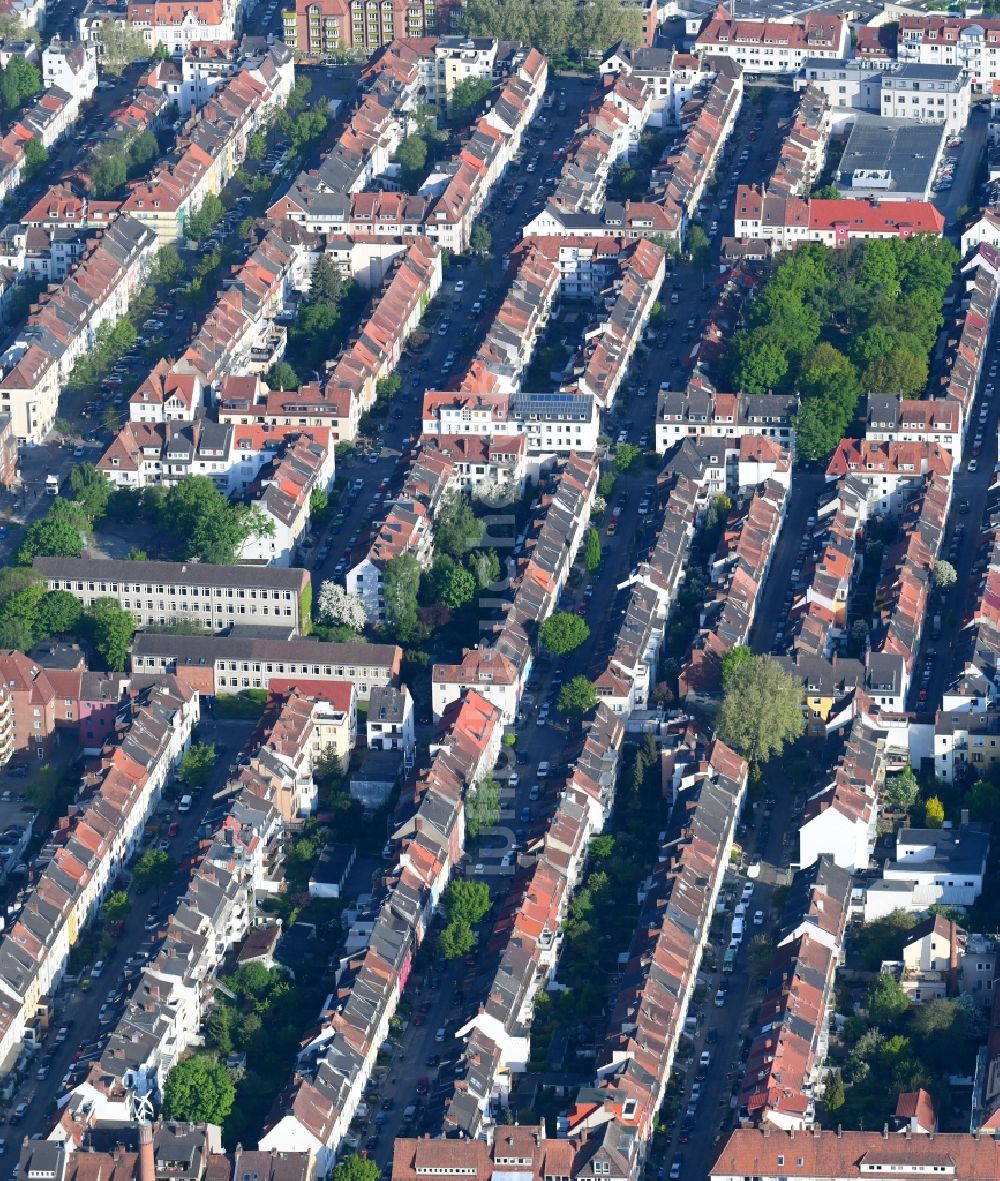 Luftaufnahme Bremen - Wohngebiet der Mehrfamilienhaussiedlung Südervorstadt - Buntentor im Ortsteil Neustadt in Bremen, Deutschland