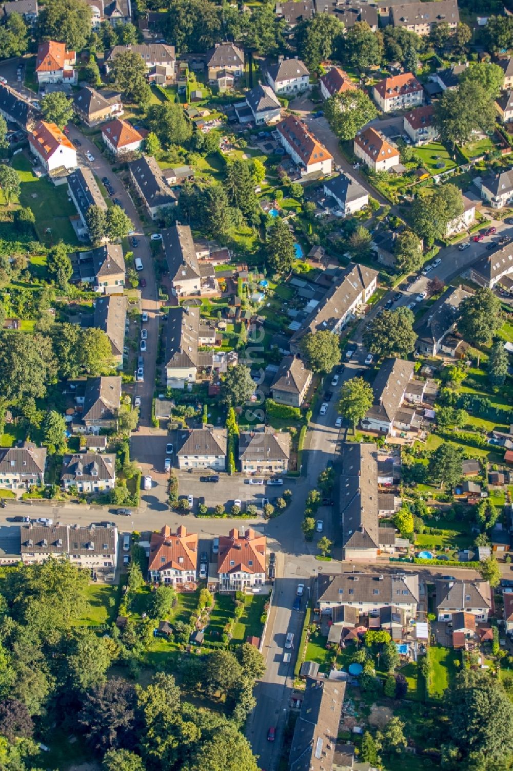 Mülheim an der Ruhr aus der Vogelperspektive: Wohngebiet der Mehrfamilienhaussiedlung Siedlung Papenbusch in Mülheim an der Ruhr im Bundesland Nordrhein-Westfalen