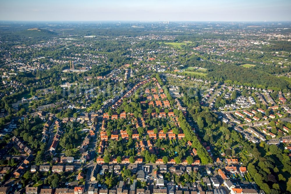 Oberhausen aus der Vogelperspektive: Wohngebiet der Mehrfamilienhaussiedlung Siedlung Stemmersberg in Oberhausen im Bundesland Nordrhein-Westfalen