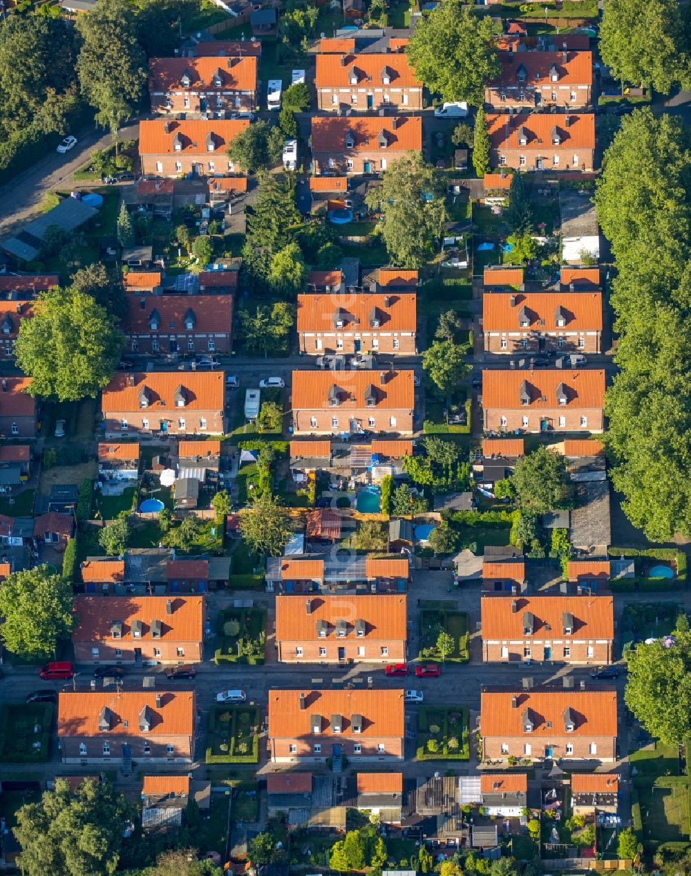 Luftaufnahme Oberhausen - Wohngebiet der Mehrfamilienhaussiedlung Siedlung Stemmersberg in Oberhausen im Bundesland Nordrhein-Westfalen