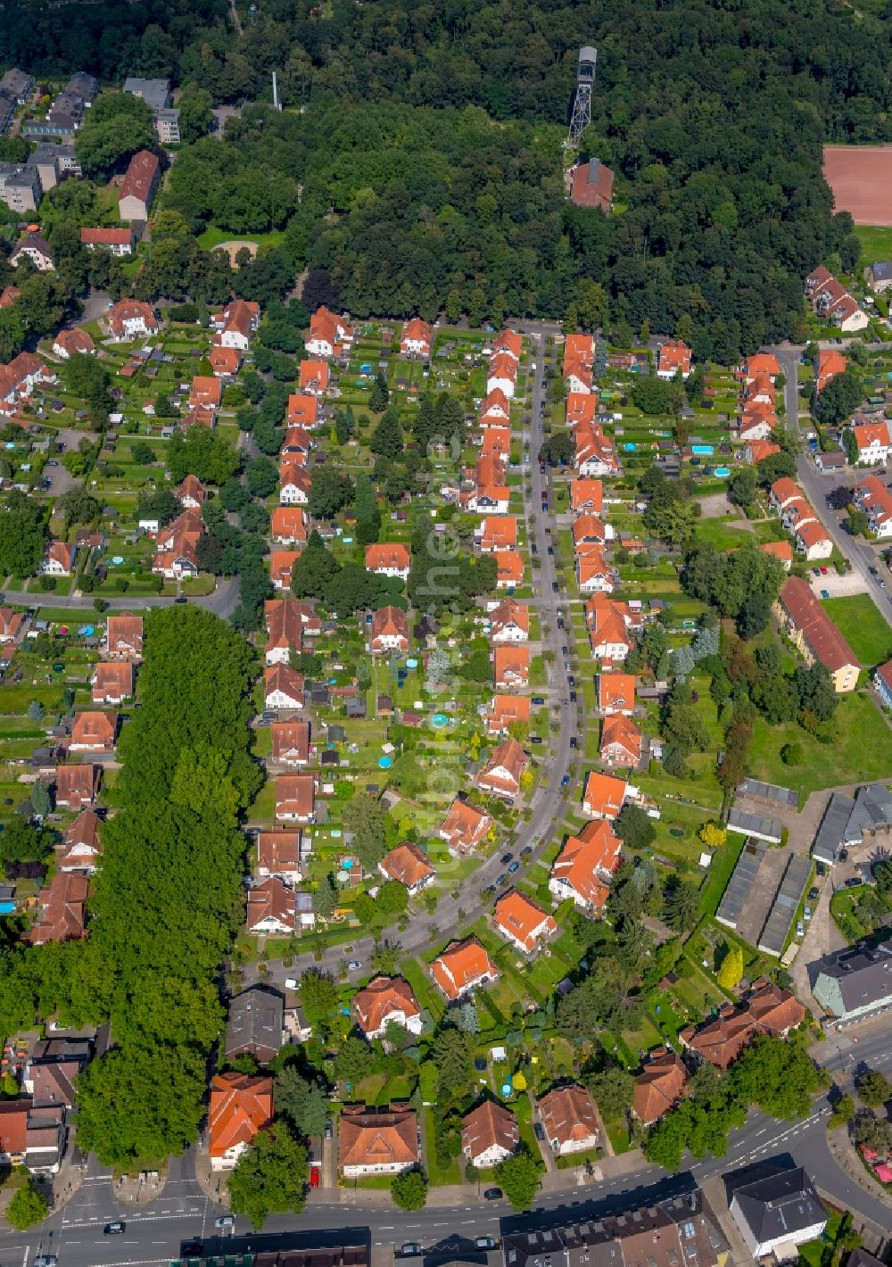 Herne von oben - Wohngebiet der Mehrfamilienhaussiedlung Siedlung Teutoburgia in Herne im Bundesland Nordrhein-Westfalen