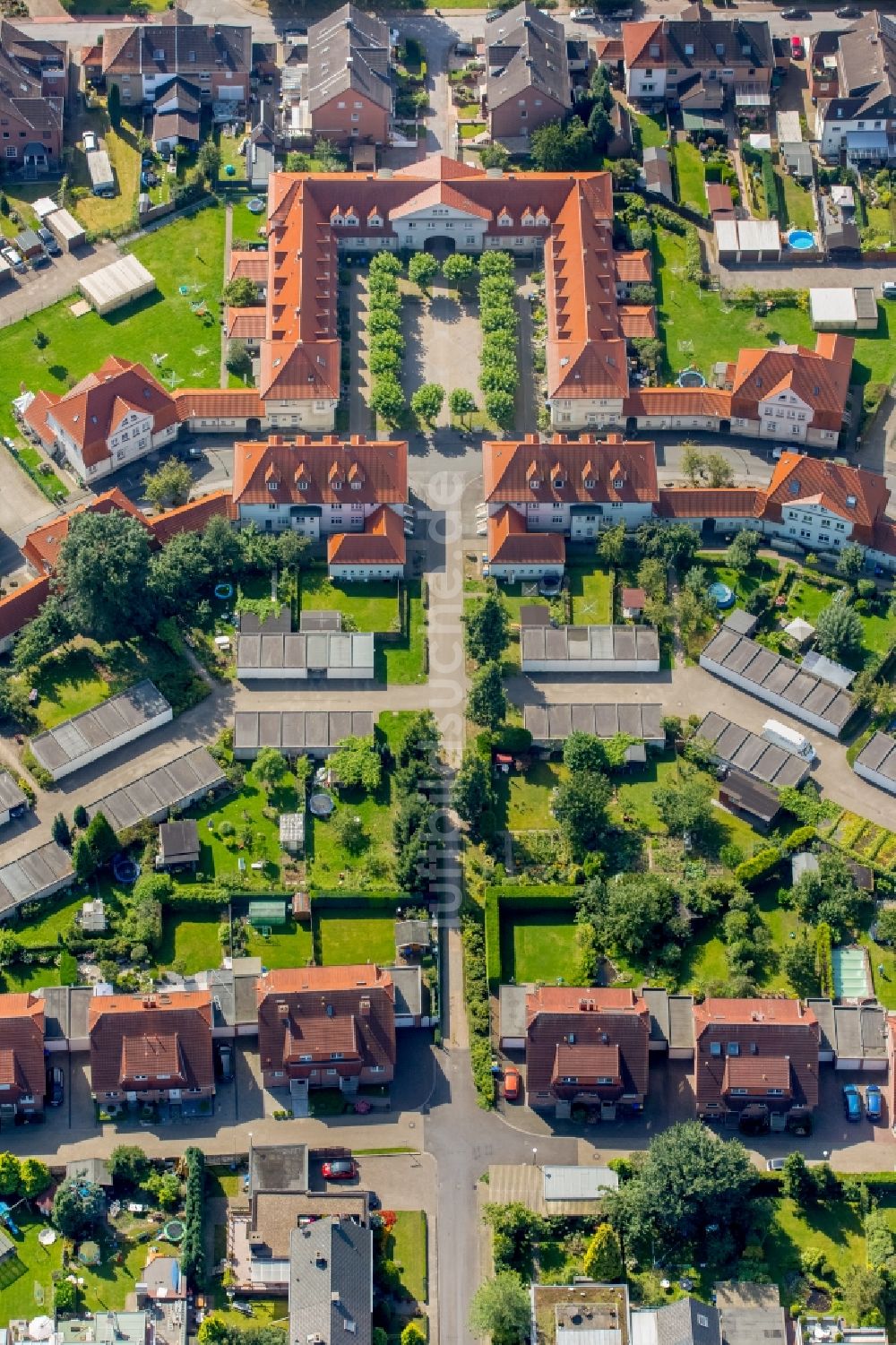 Luftaufnahme Lünen - Wohngebiet der Mehrfamilienhaussiedlung Siedlung Wevelsbacher Weg in Lünen im Bundesland Nordrhein-Westfalen