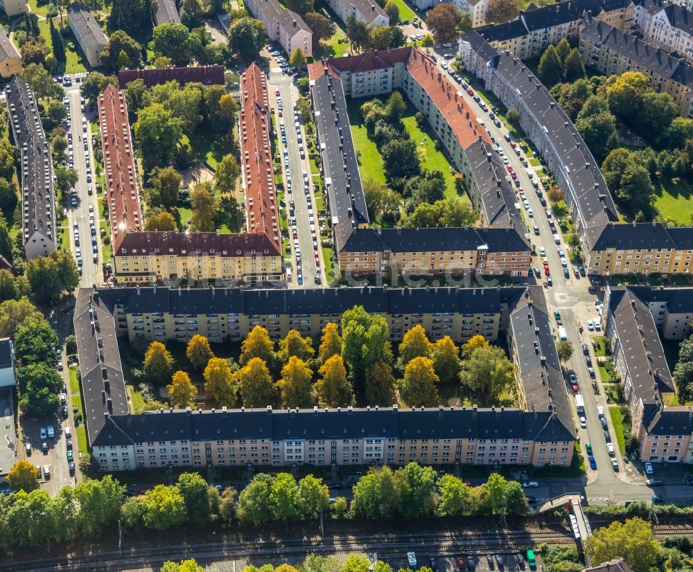 Dortmund von oben - Wohngebiet der Mehrfamilienhaussiedlung Sonnenstraße - Studtstraße - Roseggerstraße im Ortsteil Tremonia in Dortmund im Bundesland Nordrhein-Westfalen, Deutschland