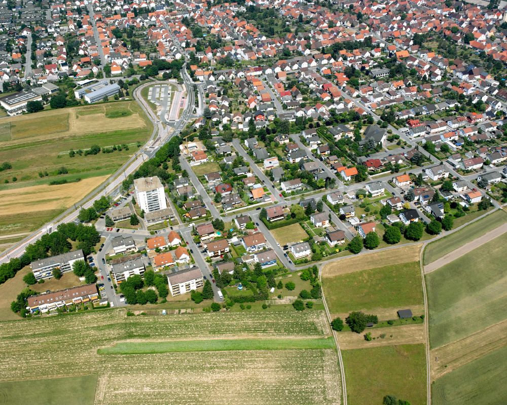 Luftaufnahme Spöck - Wohngebiet der Mehrfamilienhaussiedlung in Spöck im Bundesland Baden-Württemberg, Deutschland