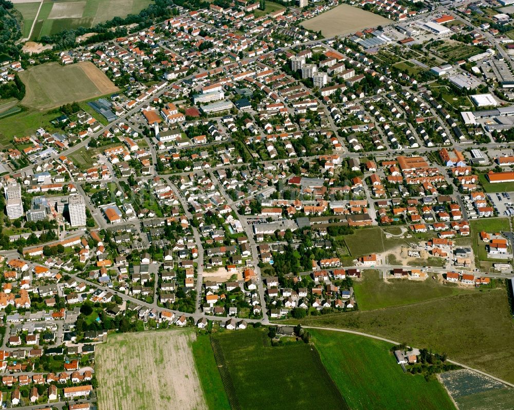 Luftaufnahme Straubing - Wohngebiet der Mehrfamilienhaussiedlung in Straubing im Bundesland Bayern, Deutschland