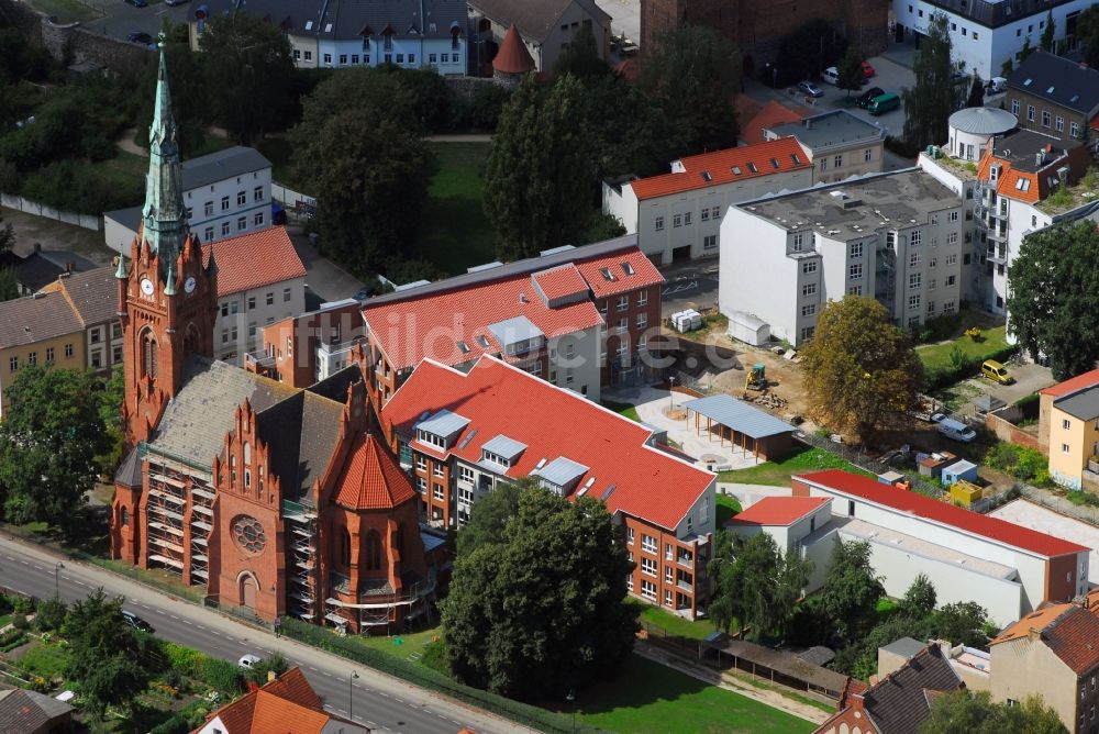 Luftbild Bernau - Wohngebiet einer Mehrfamilienhaussiedlung Ulitzkastraße - Börnicker Straße in Bernau im Bundesland Brandenburg