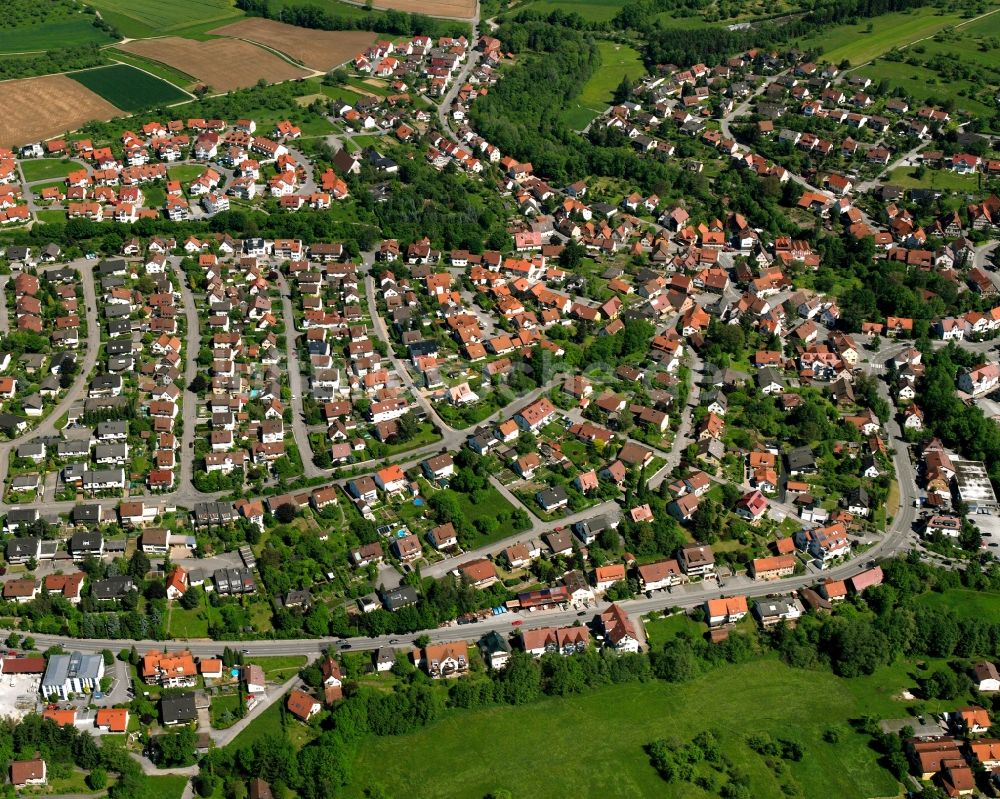 Unterweissach von oben - Wohngebiet der Mehrfamilienhaussiedlung in Unterweissach im Bundesland Baden-Württemberg, Deutschland