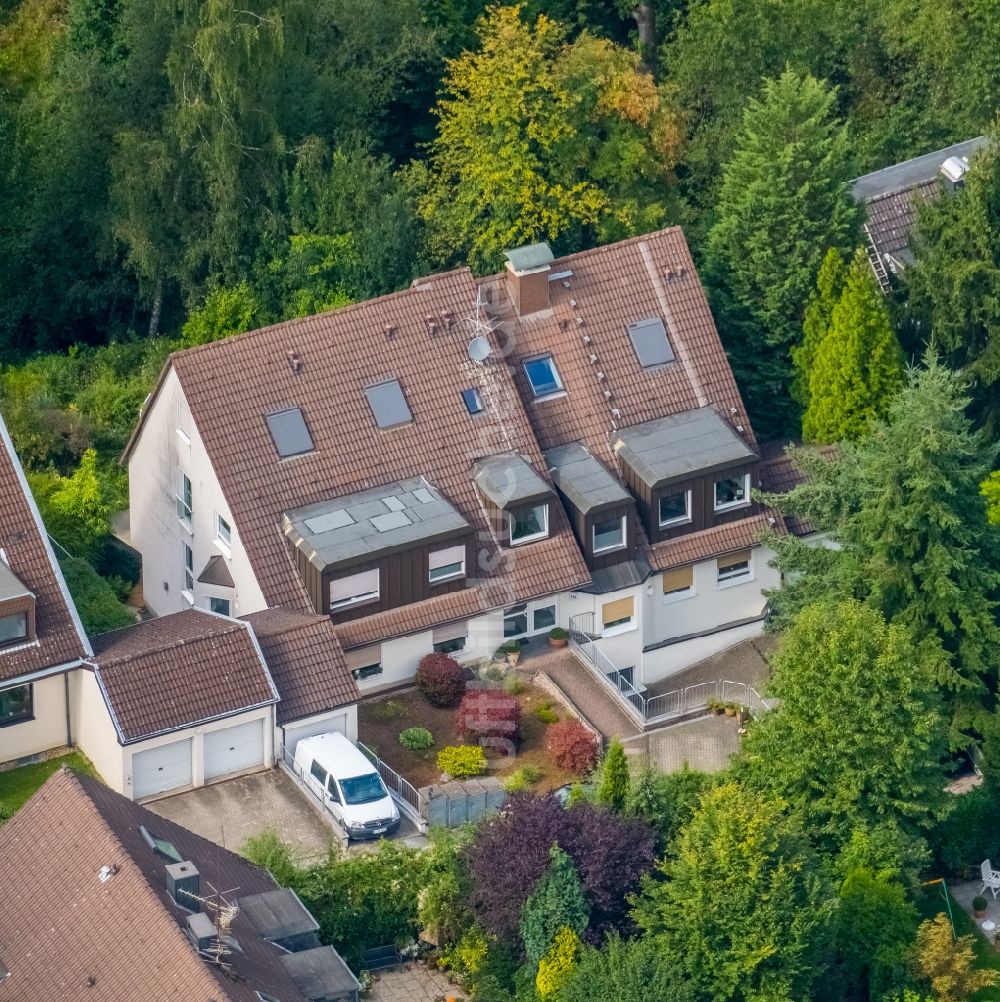 Werden aus der Vogelperspektive: Wohngebiet der Mehrfamilienhaussiedlung Am Vogelherd in Werden im Bundesland Nordrhein-Westfalen - NRW, Deutschland