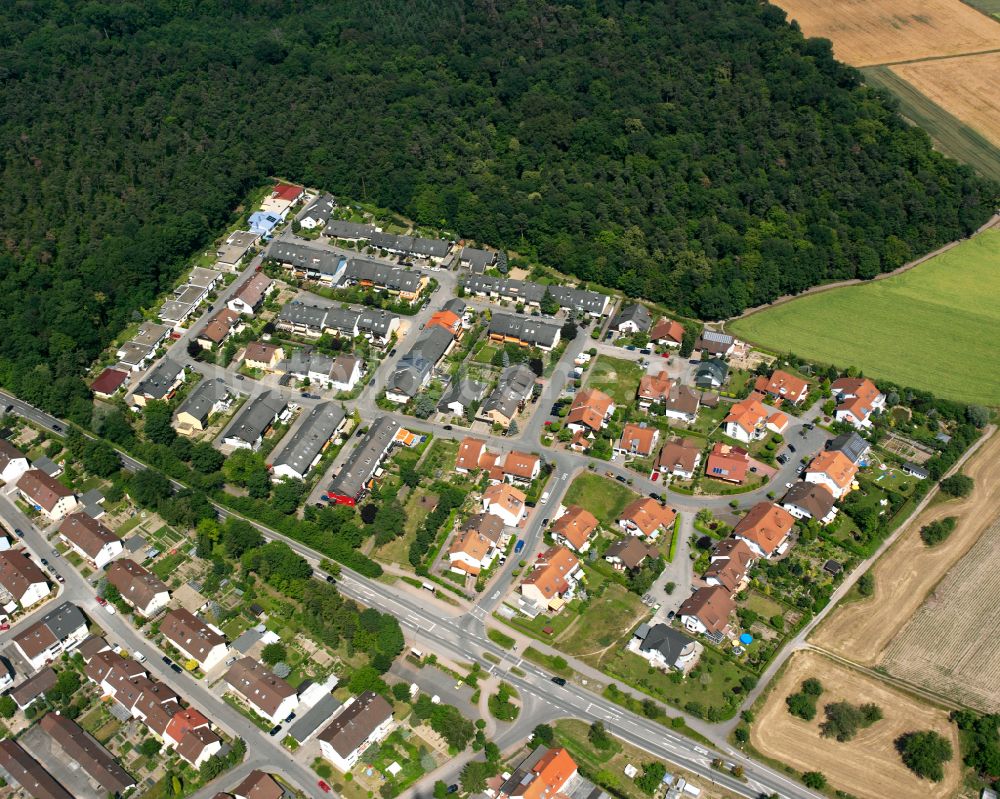 Waldbrücke von oben - Wohngebiet der Mehrfamilienhaussiedlung in Waldbrücke im Bundesland Baden-Württemberg, Deutschland