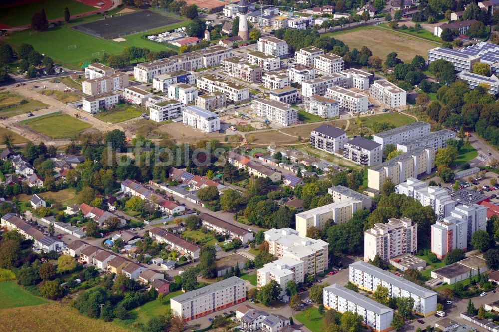 Kehl aus der Vogelperspektive: Wohngebiet der Mehrfamilienhaussiedlung Am Wasserturm in Kehl im Bundesland Baden-Württemberg, Deutschland