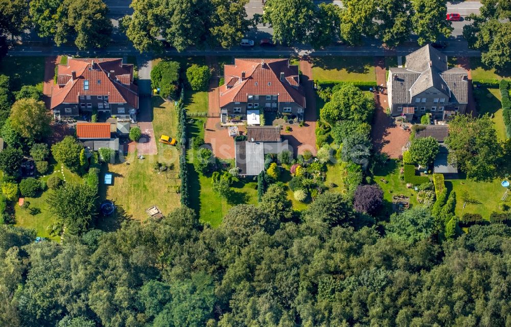 Gelsenkirchen aus der Vogelperspektive: Wohngebiet einer Mehrfamilienhaussiedlung Westerholt in Gelsenkirchen im Bundesland Nordrhein-Westfalen