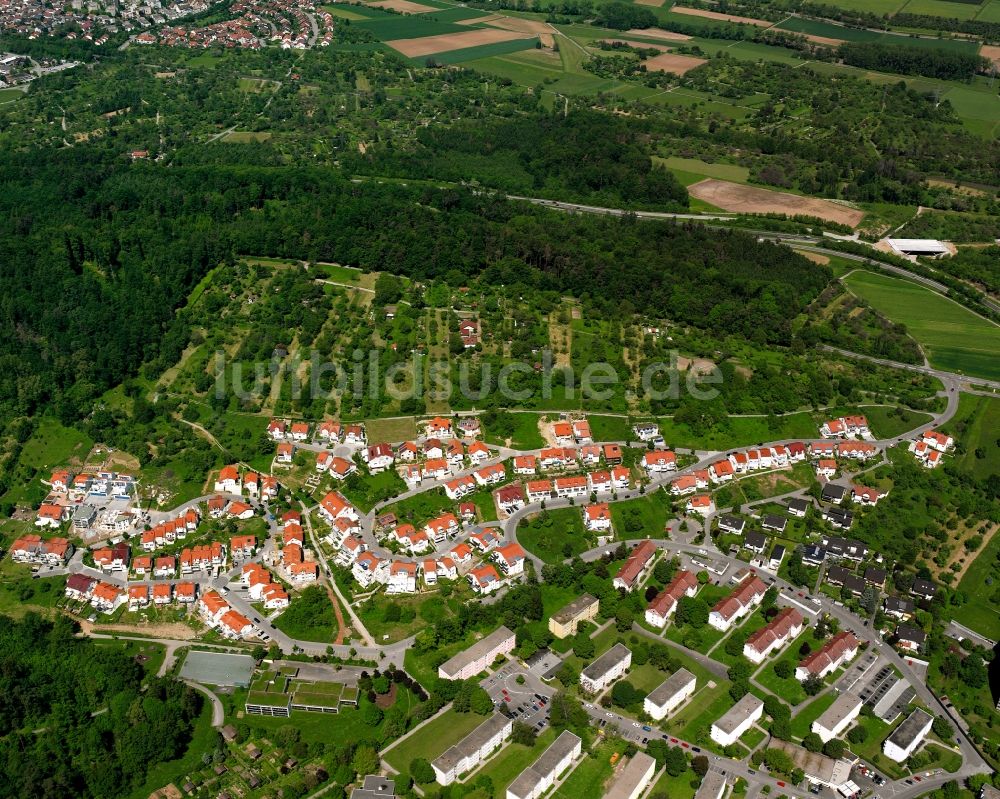 Luftaufnahme Winnenden - Wohngebiet der Mehrfamilienhaussiedlung in Winnenden im Bundesland Baden-Württemberg, Deutschland