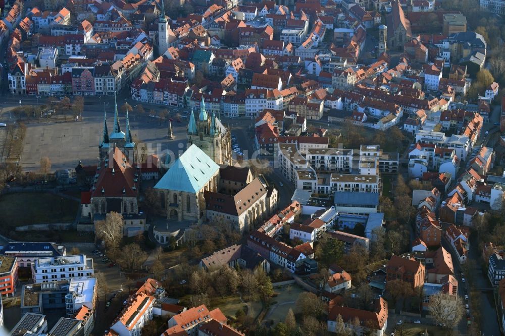 Luftbild Erfurt - Wohngebiet Mehrfamilienhaussiedlung Wohnen am Dom im Zentrum in Erfurt im Bundesland Thüringen, Deutschland