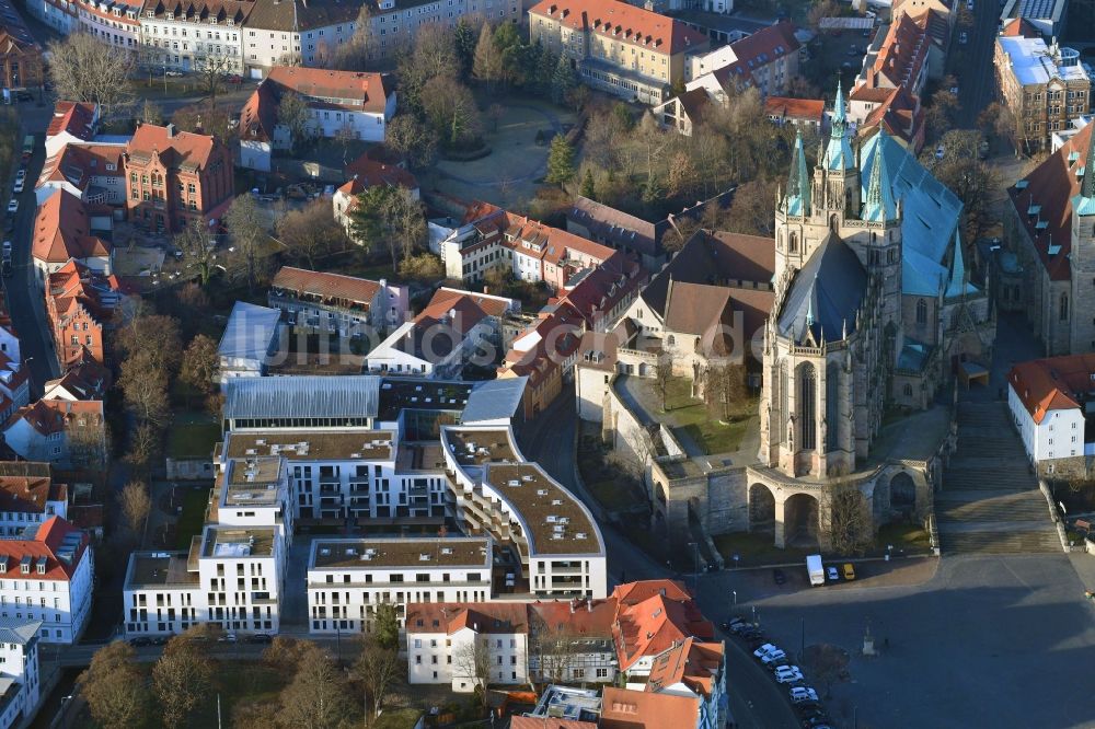 Erfurt von oben - Wohngebiet Mehrfamilienhaussiedlung Wohnen am Dom im Zentrum in Erfurt im Bundesland Thüringen, Deutschland