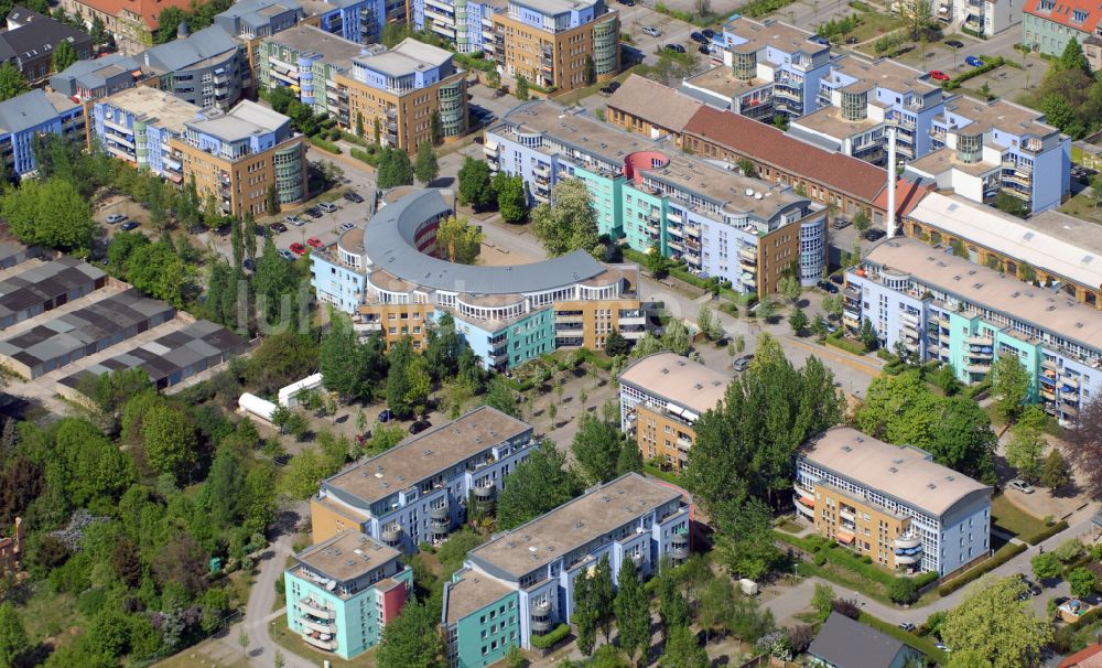 Luftaufnahme Luckenwalde - Wohngebiet der Mehrfamilienhaussiedlung Wohnpark Volltuch in Luckenwalde im Bundesland Brandenburg, Deutschland