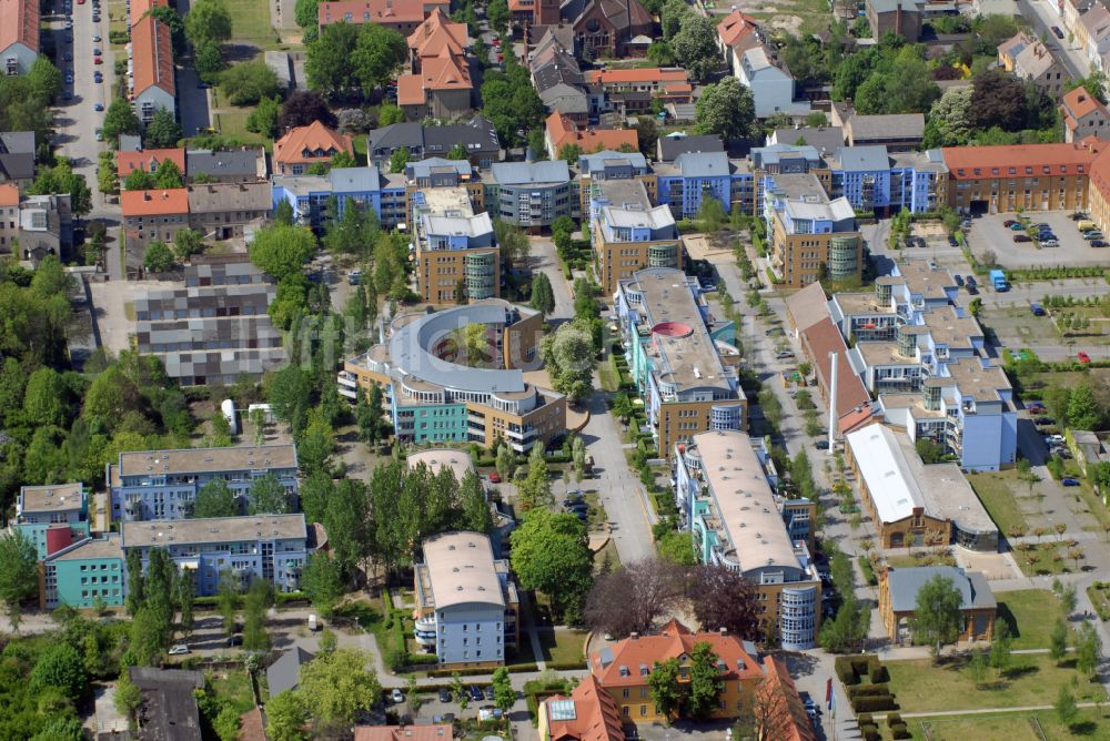 Luckenwalde von oben - Wohngebiet der Mehrfamilienhaussiedlung Wohnpark Volltuch in Luckenwalde im Bundesland Brandenburg, Deutschland