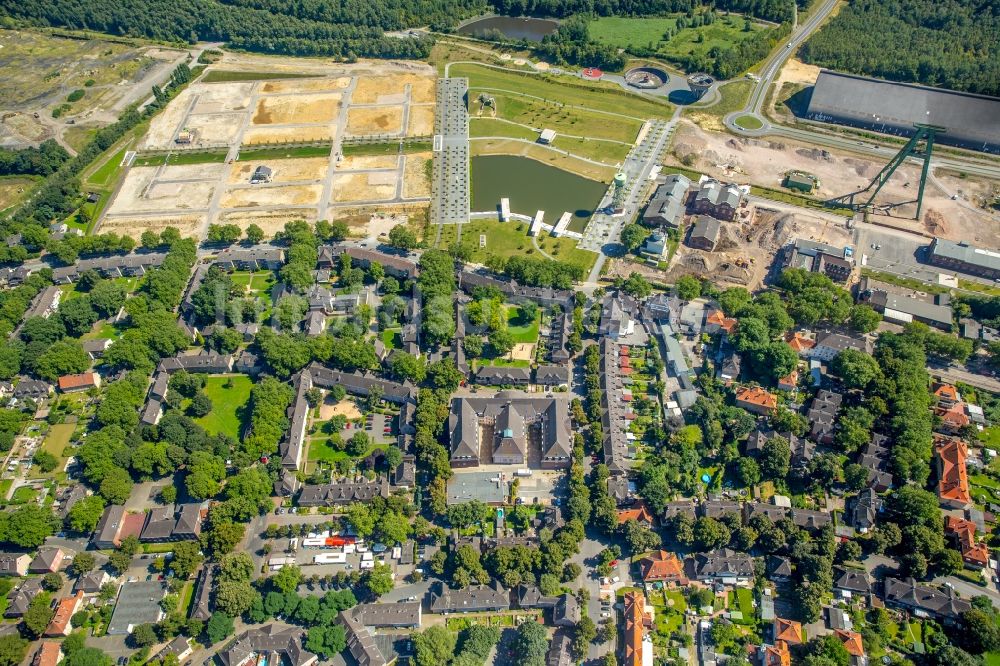 Luftbild Dinslaken - Wohngebiet einer Mehrfamilienhaussiedlung Zechensiedlung Lohberg in Dinslaken im Bundesland Nordrhein-Westfalen