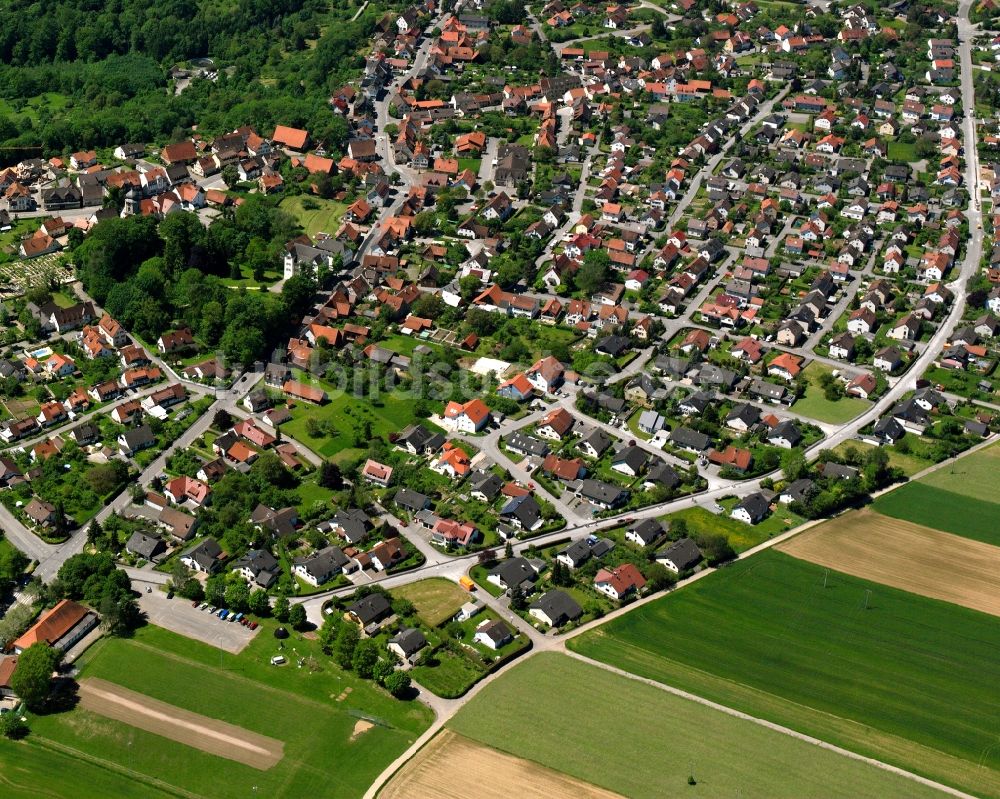 Luftaufnahme Alfdorf - Wohngebiet - Mischbebauung der Mehr- und Einfamilienhaussiedlung in Alfdorf im Bundesland Baden-Württemberg, Deutschland