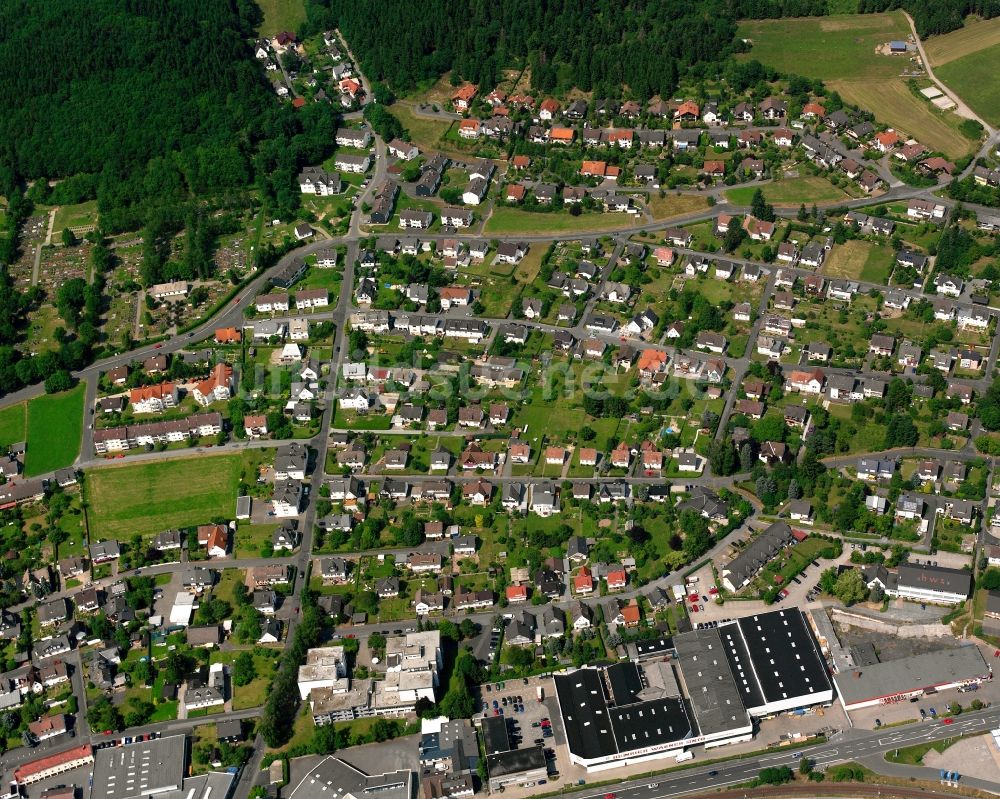 Banfe von oben - Wohngebiet - Mischbebauung der Mehr- und Einfamilienhaussiedlung in Banfe im Bundesland Nordrhein-Westfalen, Deutschland