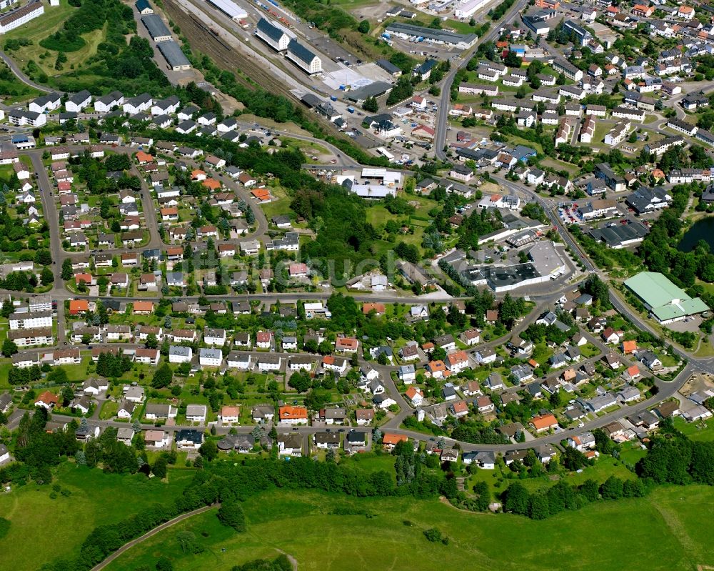 Baumholder aus der Vogelperspektive: Wohngebiet - Mischbebauung der Mehr- und Einfamilienhaussiedlung in Baumholder im Bundesland Rheinland-Pfalz, Deutschland