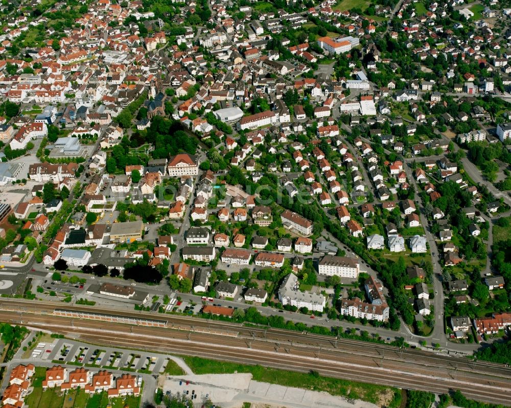 Bühl aus der Vogelperspektive: Wohngebiet - Mischbebauung der Mehr- und Einfamilienhaussiedlung in Bühl im Bundesland Baden-Württemberg, Deutschland