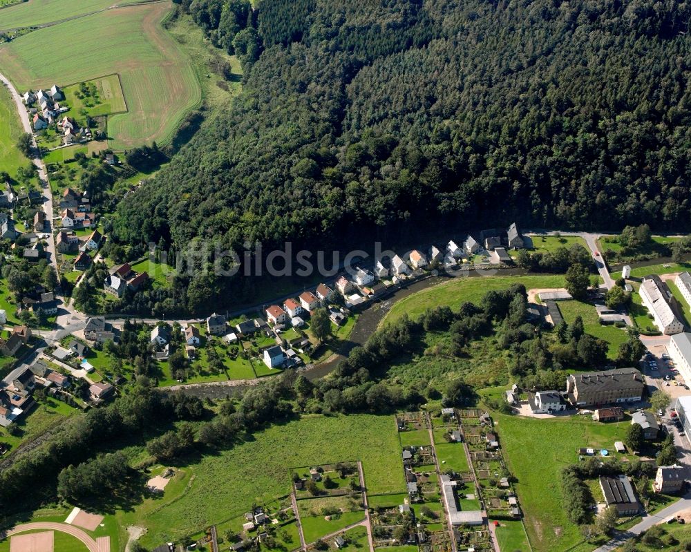 Böhrigen von oben - Wohngebiet - Mischbebauung der Mehr- und Einfamilienhaussiedlung in Böhrigen im Bundesland Sachsen, Deutschland