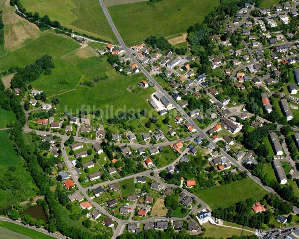 Luftbild Birkenfeld - Wohngebiet - Mischbebauung der Mehr- und Einfamilienhaussiedlung in Birkenfeld im Bundesland Rheinland-Pfalz, Deutschland