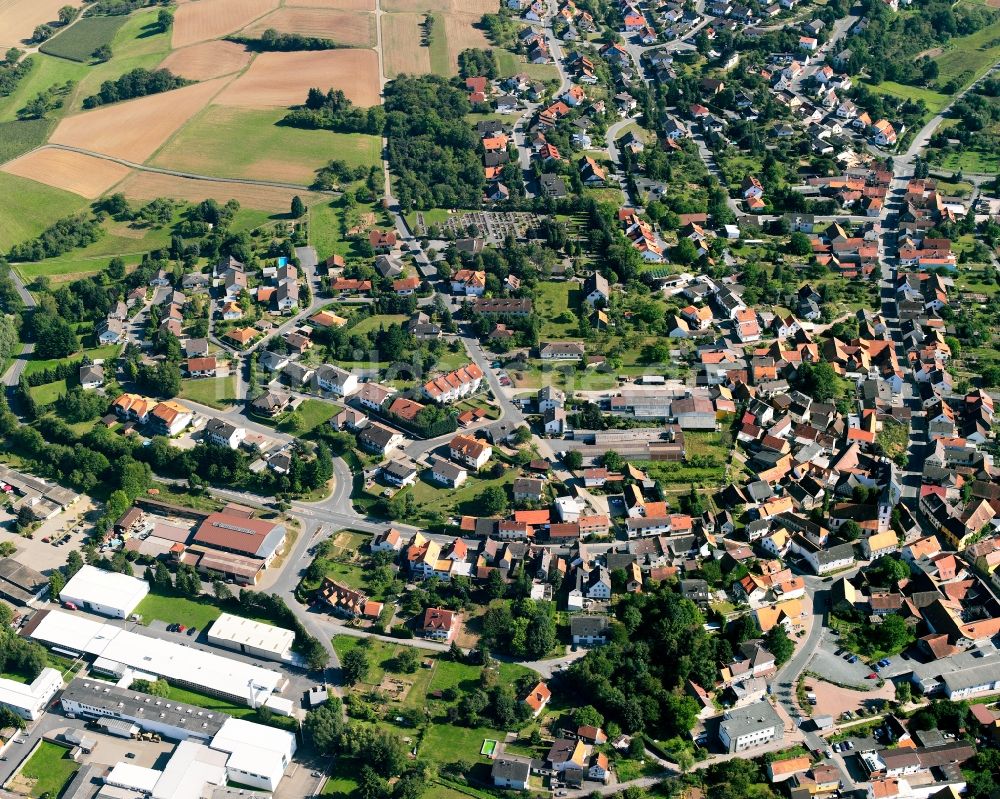 Brensbach von oben - Wohngebiet - Mischbebauung der Mehr- und Einfamilienhaussiedlung in Brensbach im Bundesland Hessen, Deutschland