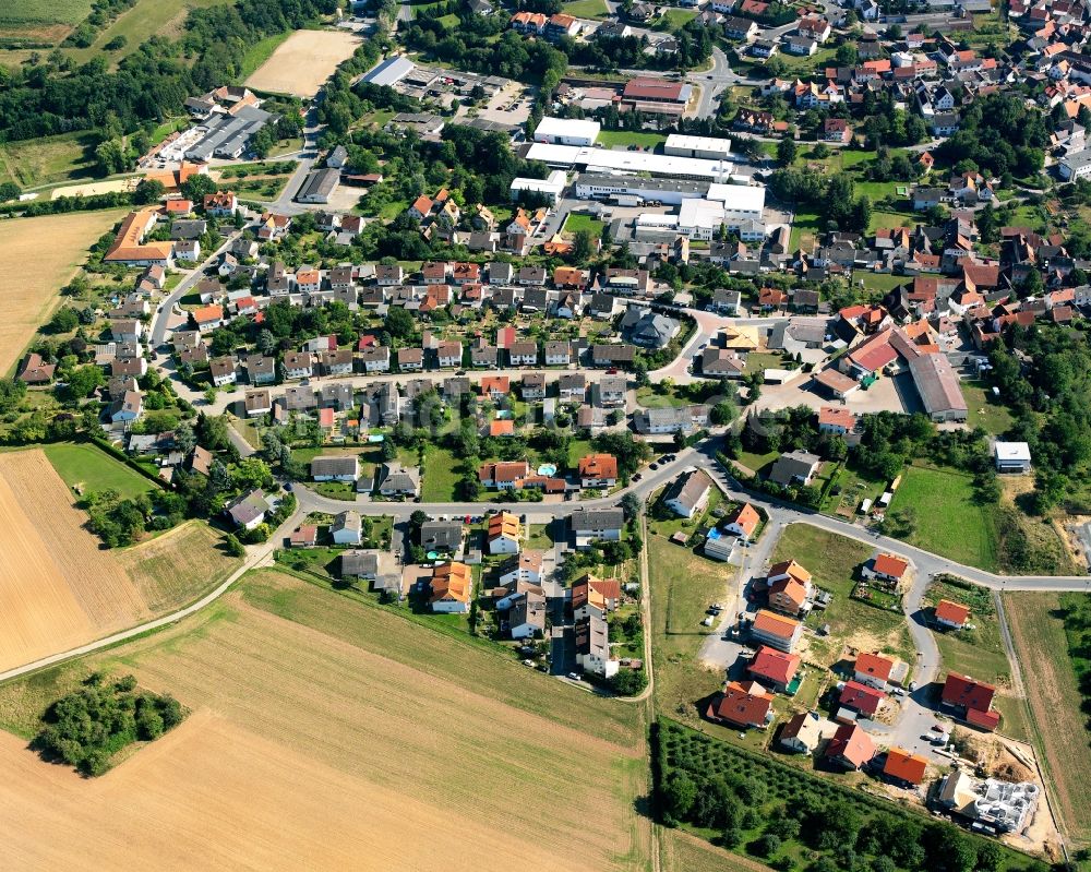 Brensbach aus der Vogelperspektive: Wohngebiet - Mischbebauung der Mehr- und Einfamilienhaussiedlung in Brensbach im Bundesland Hessen, Deutschland