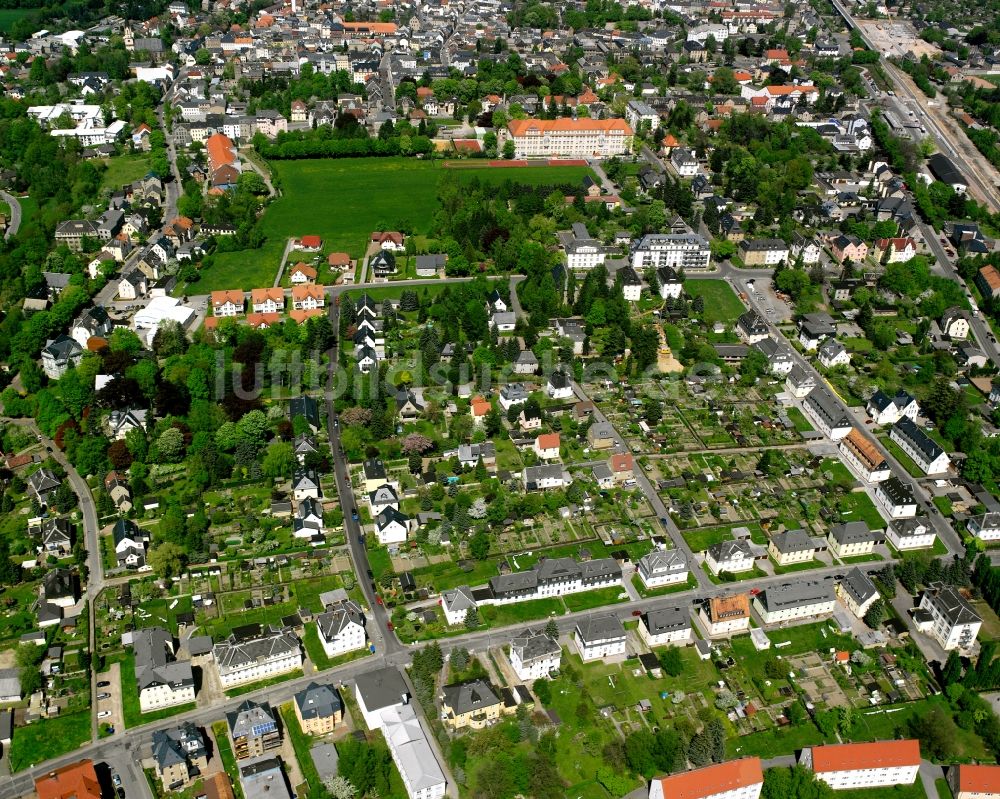 Burkersdorf aus der Vogelperspektive: Wohngebiet - Mischbebauung der Mehr- und Einfamilienhaussiedlung in Burkersdorf im Bundesland Sachsen, Deutschland