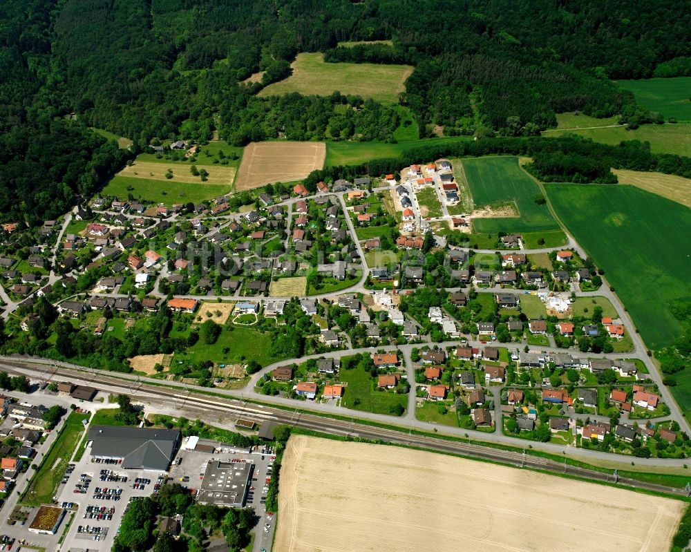 Jestetten aus der Vogelperspektive: Wohngebiet - Mischbebauung der Mehr- und Einfamilienhaussiedlung Im Dankholz in Jestetten im Bundesland Baden-Württemberg, Deutschland