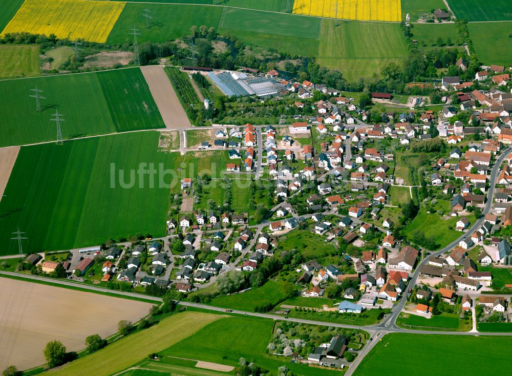 Dellmensingen aus der Vogelperspektive: Wohngebiet - Mischbebauung der Mehr- und Einfamilienhaussiedlung in Dellmensingen im Bundesland Baden-Württemberg, Deutschland