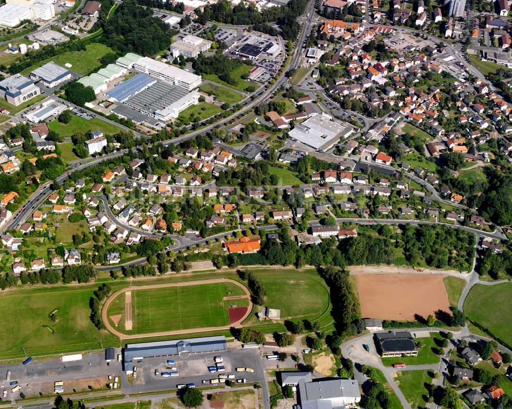 Dorf-Erbach von oben - Wohngebiet - Mischbebauung der Mehr- und Einfamilienhaussiedlung in Dorf-Erbach im Bundesland Hessen, Deutschland