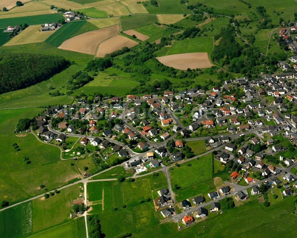 Luftbild Dorndorf - Wohngebiet - Mischbebauung der Mehr- und Einfamilienhaussiedlung in Dorndorf im Bundesland Hessen, Deutschland