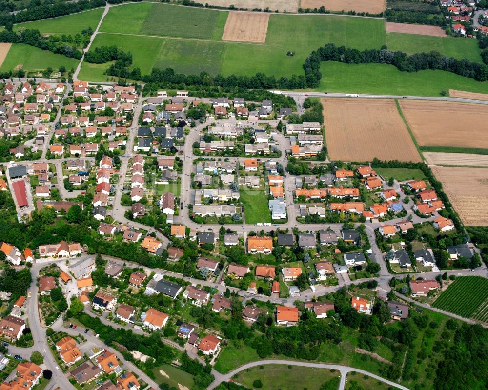 Luftbild Ellhofen - Wohngebiet - Mischbebauung der Mehr- und Einfamilienhaussiedlung in Ellhofen im Bundesland Baden-Württemberg, Deutschland